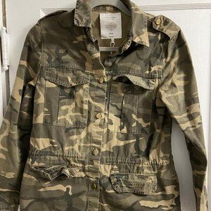 Bershka Women’s Camo Military Jacket Size Small